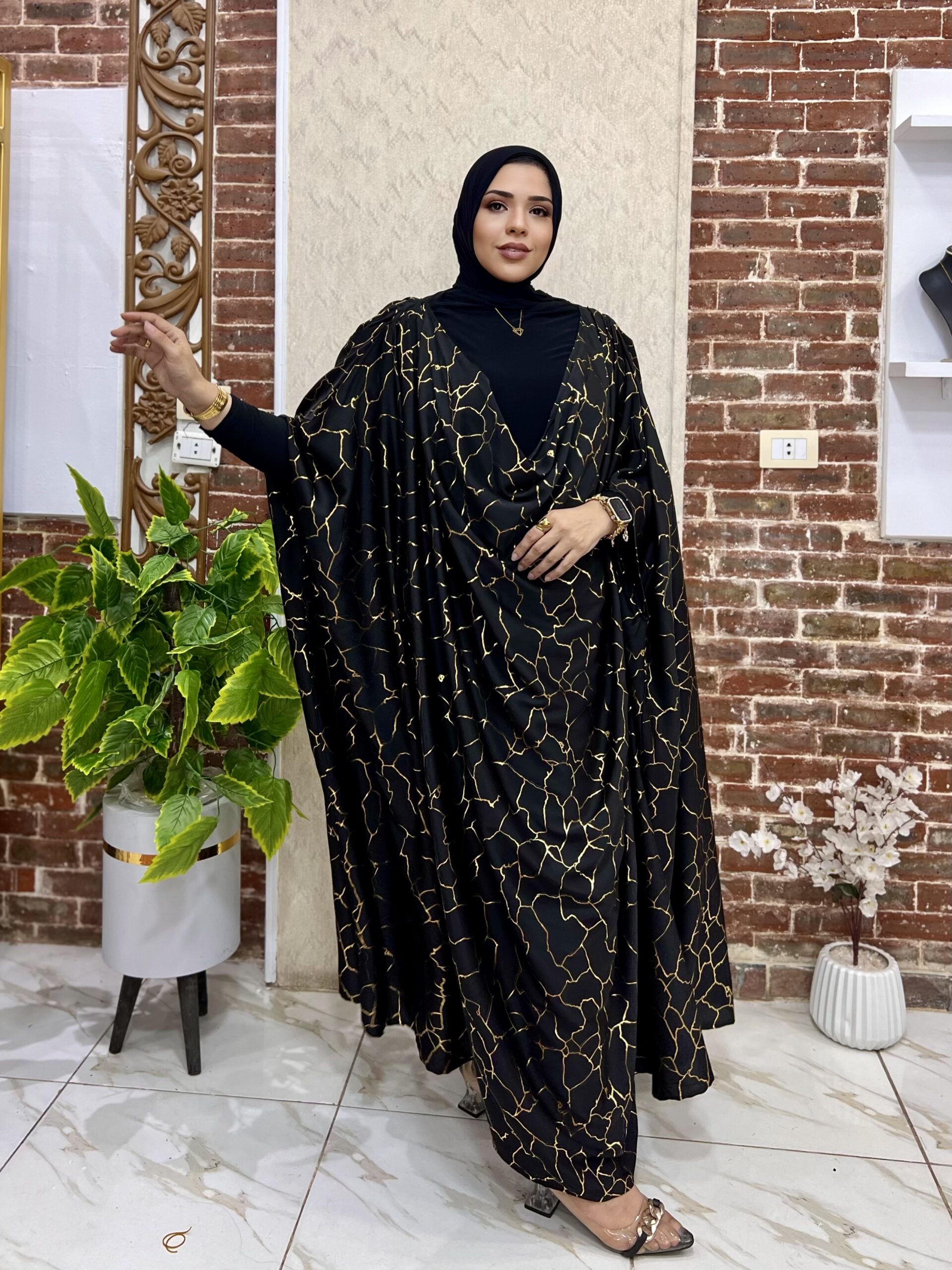 كاب سوارية بيزك ثابت معاها الطرحة ستان مضلع تيك توك