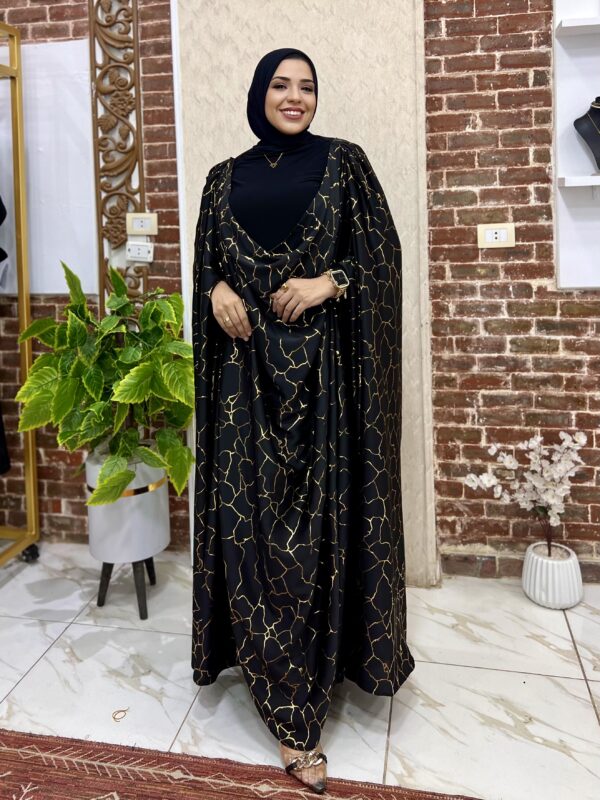 ⁦كاب سوارية بيزك ثابت معاها الطرحة ستان مضلع تيك توك⁩ - الصورة ⁦2⁩
